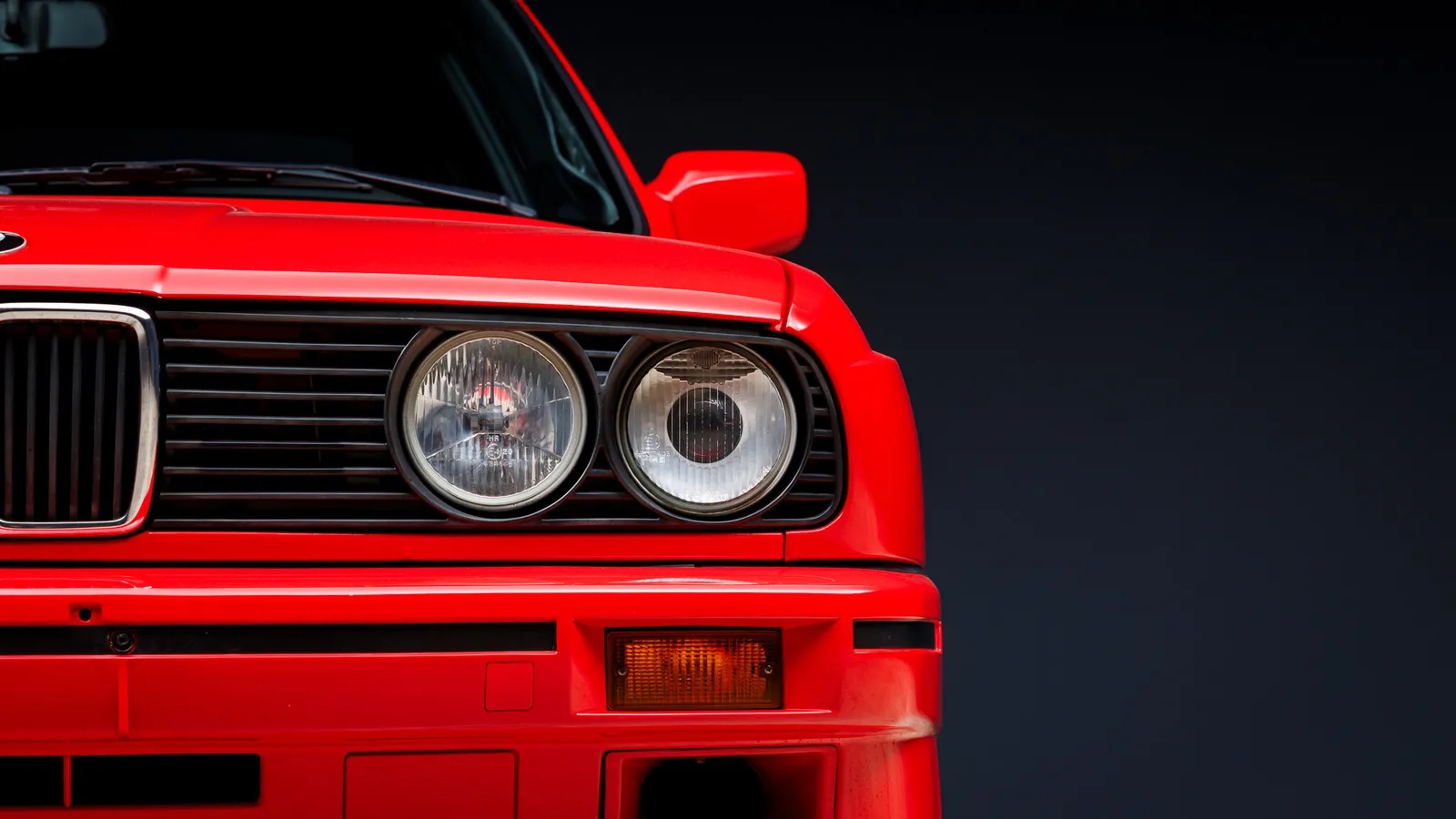 Bmw-M3-1988-Misano-Red-Gray-Uberkaro-Cloth-And-Gray-Leather-Upholstery-6