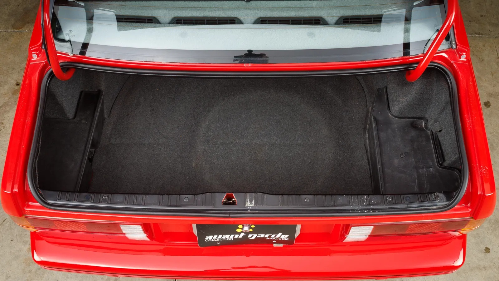 Bmw-M3-1988-Misano-Red-Gray-Uberkaro-Cloth-And-Gray-Leather-Upholstery-9