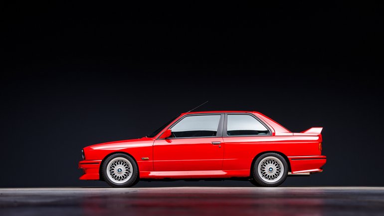 Bmw-M3-1988-Misano-Red-Gray-Uberkaro-Cloth-And-Gray-Leather-Upholstery