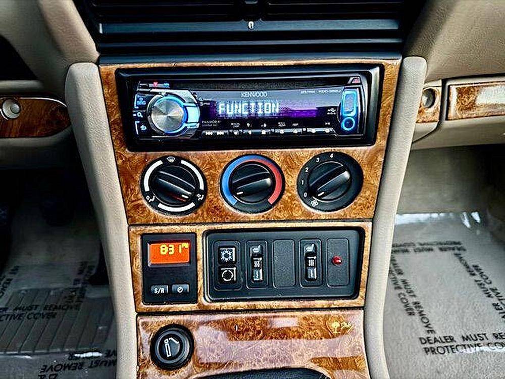 Bmw-z3-1996-white-106