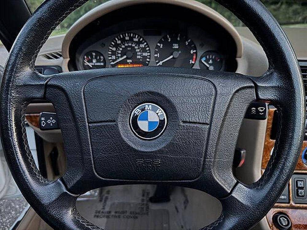 Bmw-z3-1996-white-155
