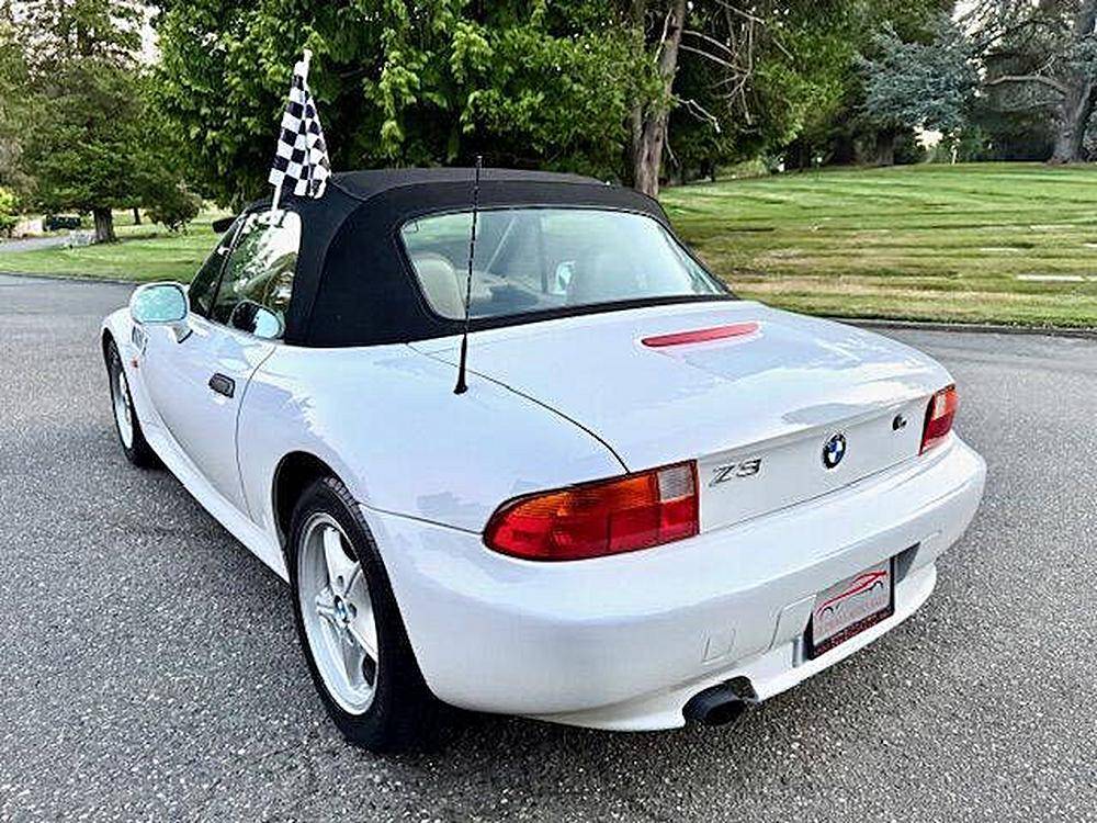 Bmw-z3-1996-white-56