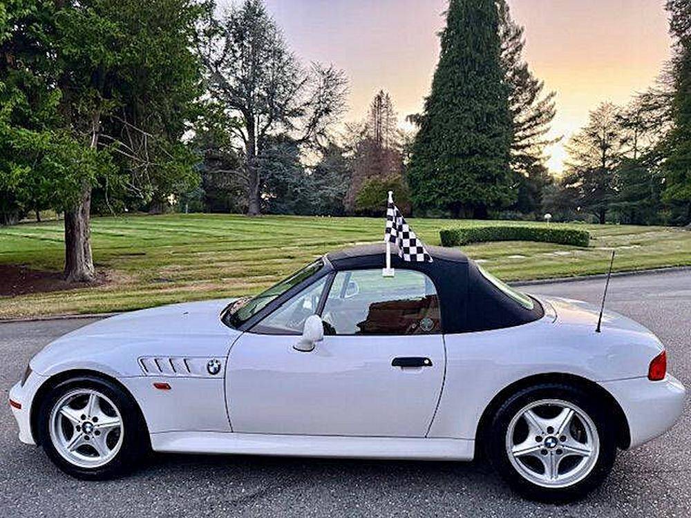 Bmw-z3-1996-white-57
