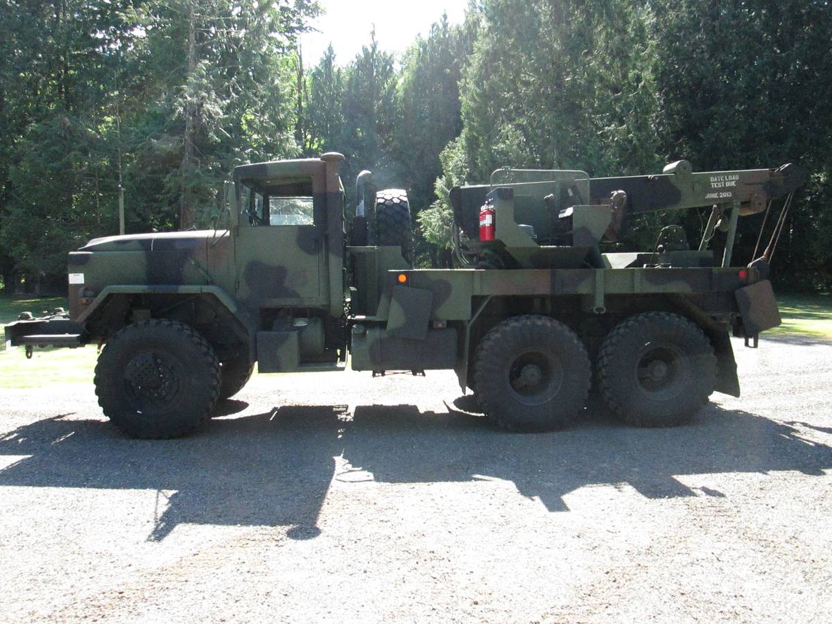 Bmy-wrecker-diesel-1991-green