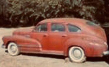 Buick-1947-red-2