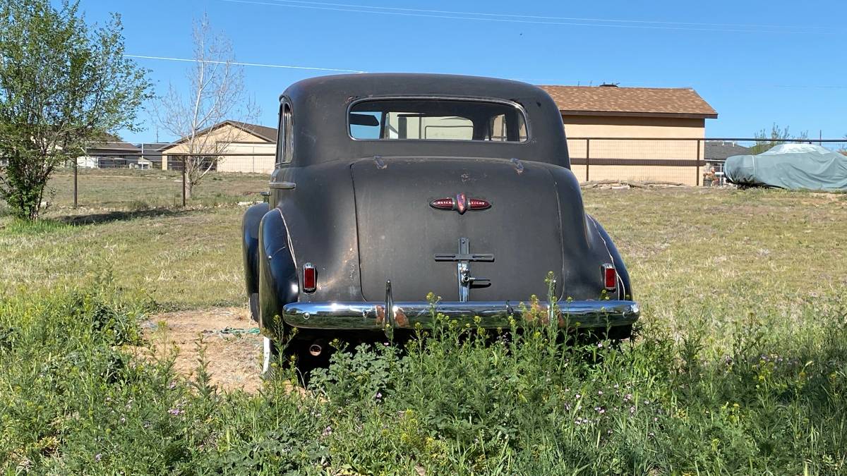 Buick-1947-red-5