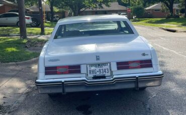 Buick-1985-white-2
