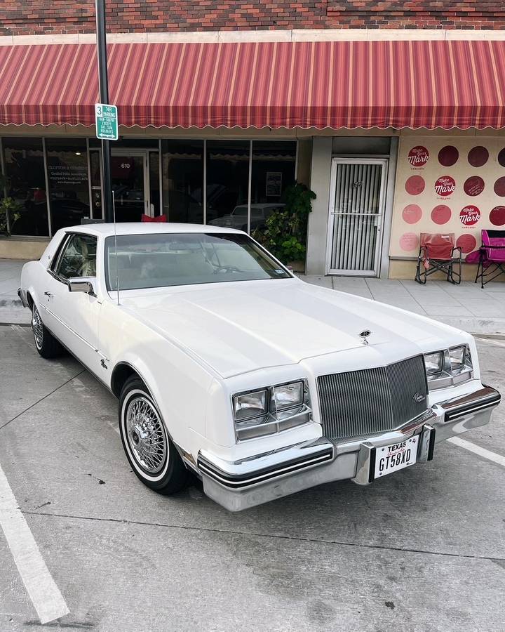 Buick-1985-white-4