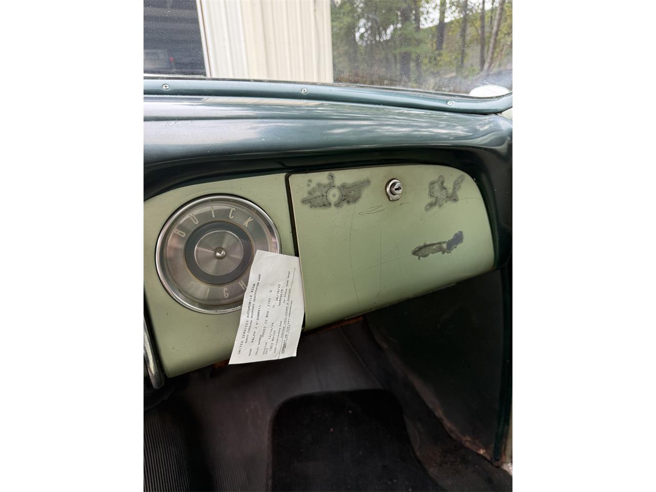 Buick-4-dr-sedan-1953-Green-Green-16