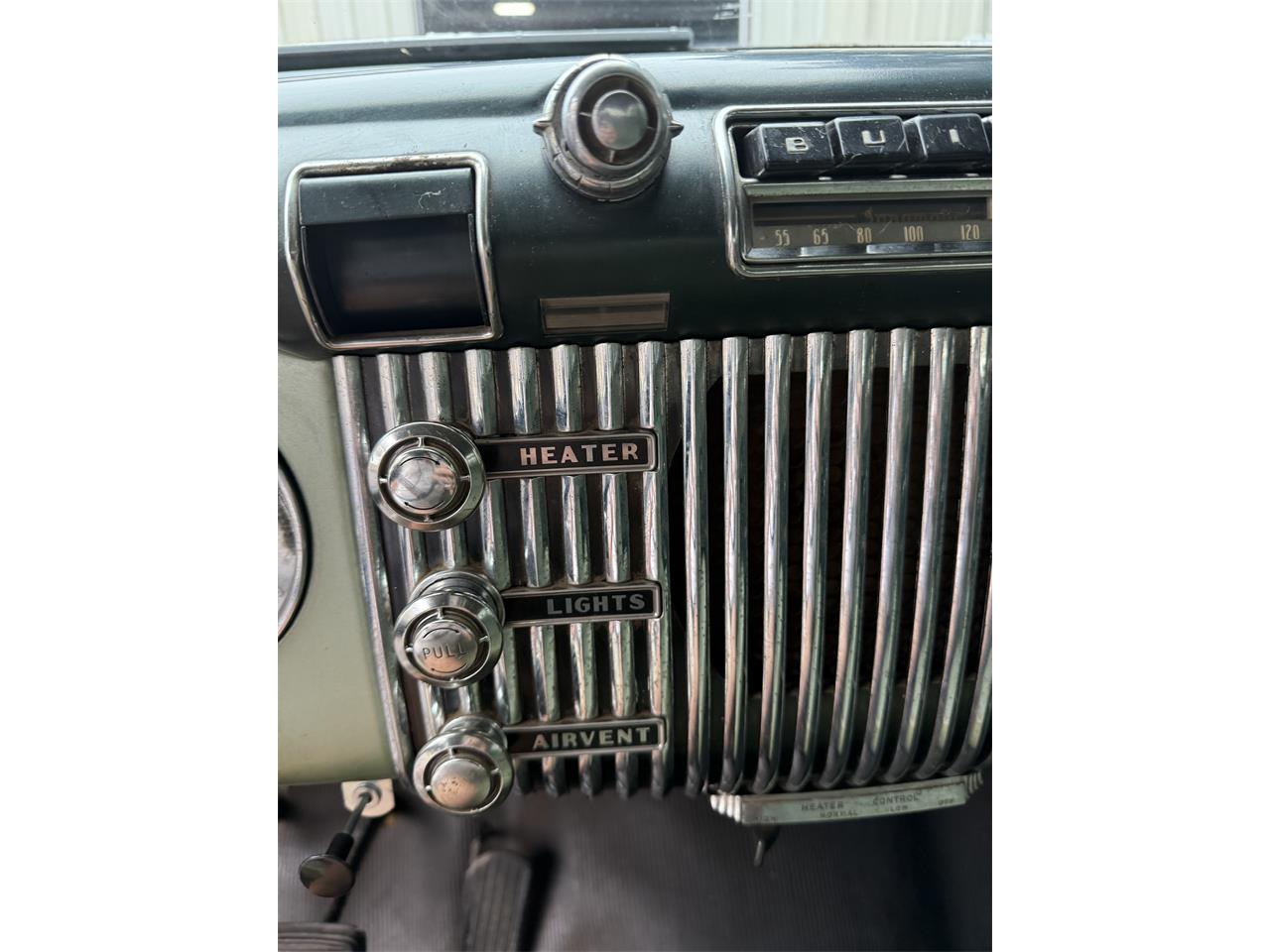 Buick-4-dr-sedan-1953-Green-Green-17