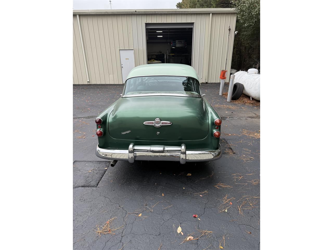 Buick-4-dr-sedan-1953-Green-Green-5