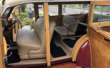 Buick-40-1937-Maroon-Cream-11