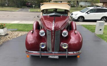 Buick-40-1937-Maroon-Cream-19