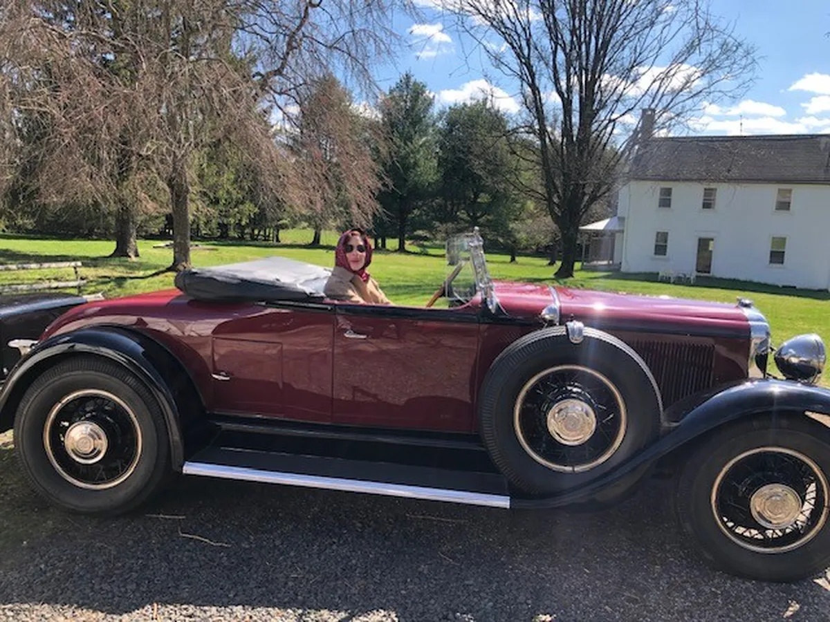 Buick-64-1930-Burgundy-Black-3