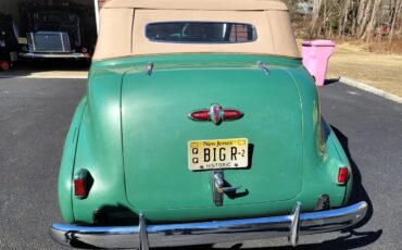 Buick-Century-1940-Green-Saddle-1