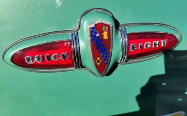 Buick-Century-1940-Green-Saddle-12