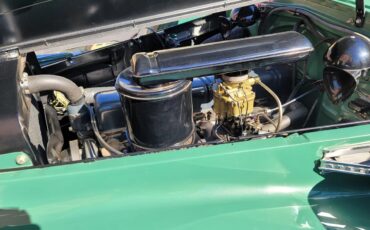 Buick-Century-1940-Green-Saddle-17