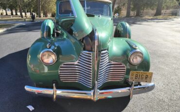 Buick-Century-1940-Green-Saddle-3