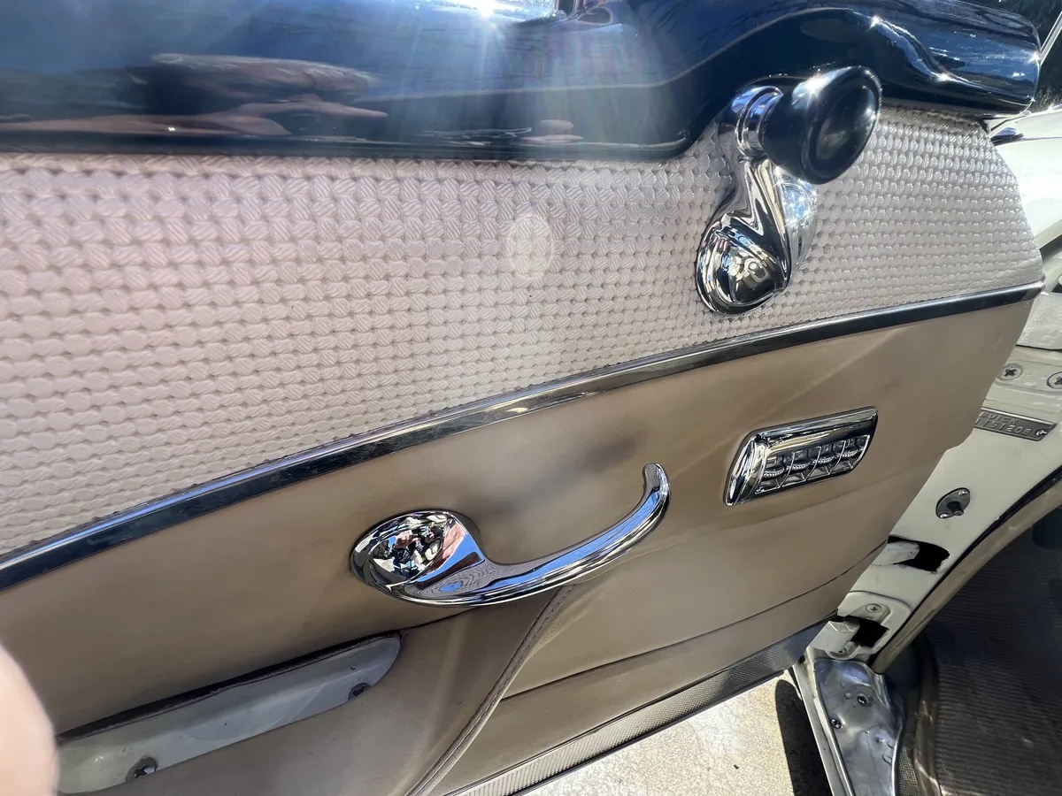 Buick-Century-1954-Creme-Creme-2