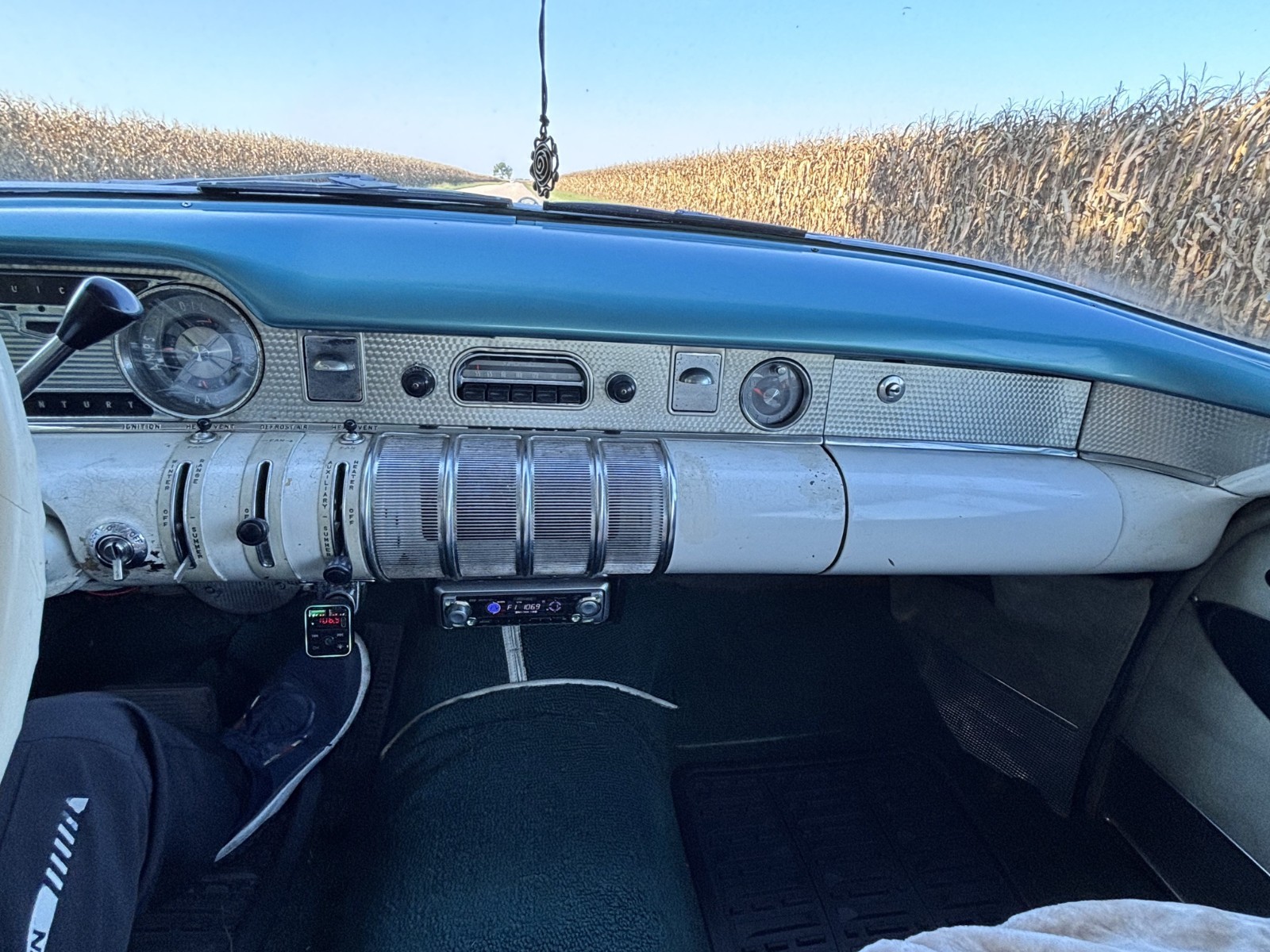 Buick-Century-1955-Sedan-15