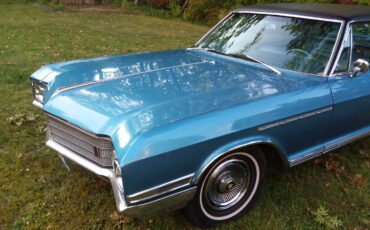Buick-Electra-1966-Sedan-1