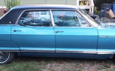Buick-Electra-1966-Sedan