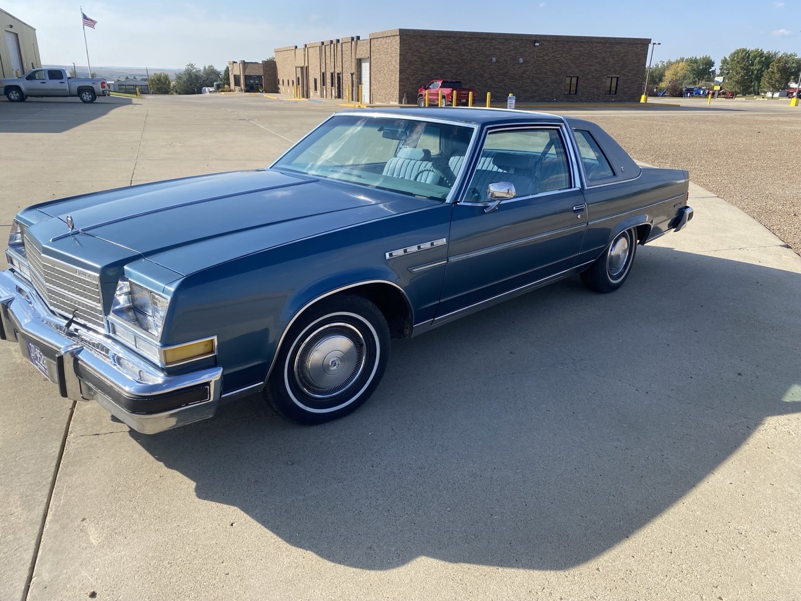 Buick-Electra-1978-Coupe-14