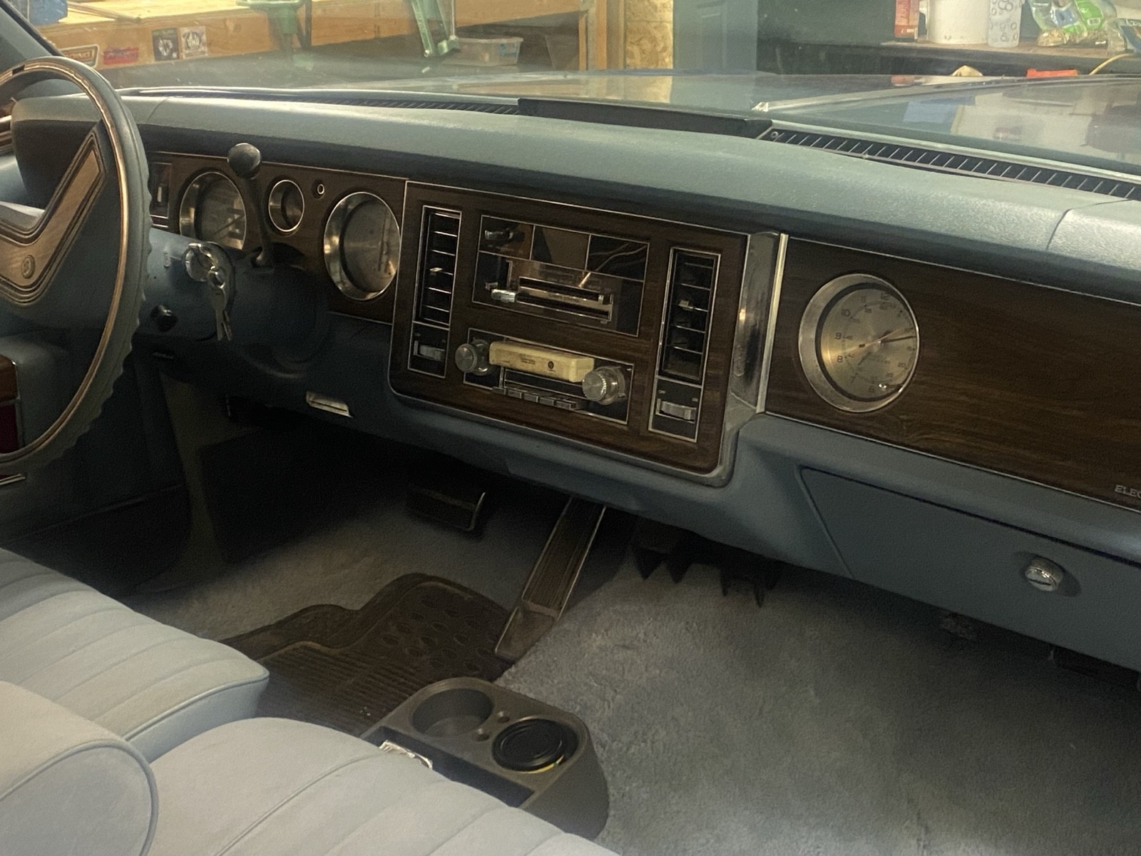 Buick-Electra-1978-Coupe-19