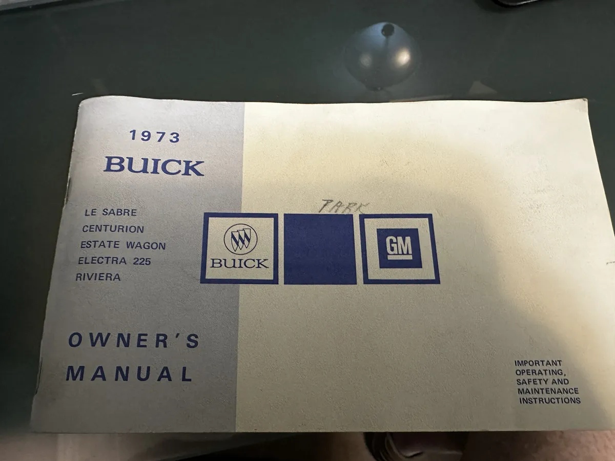 Buick-Electra-225-1973-Red-White-12