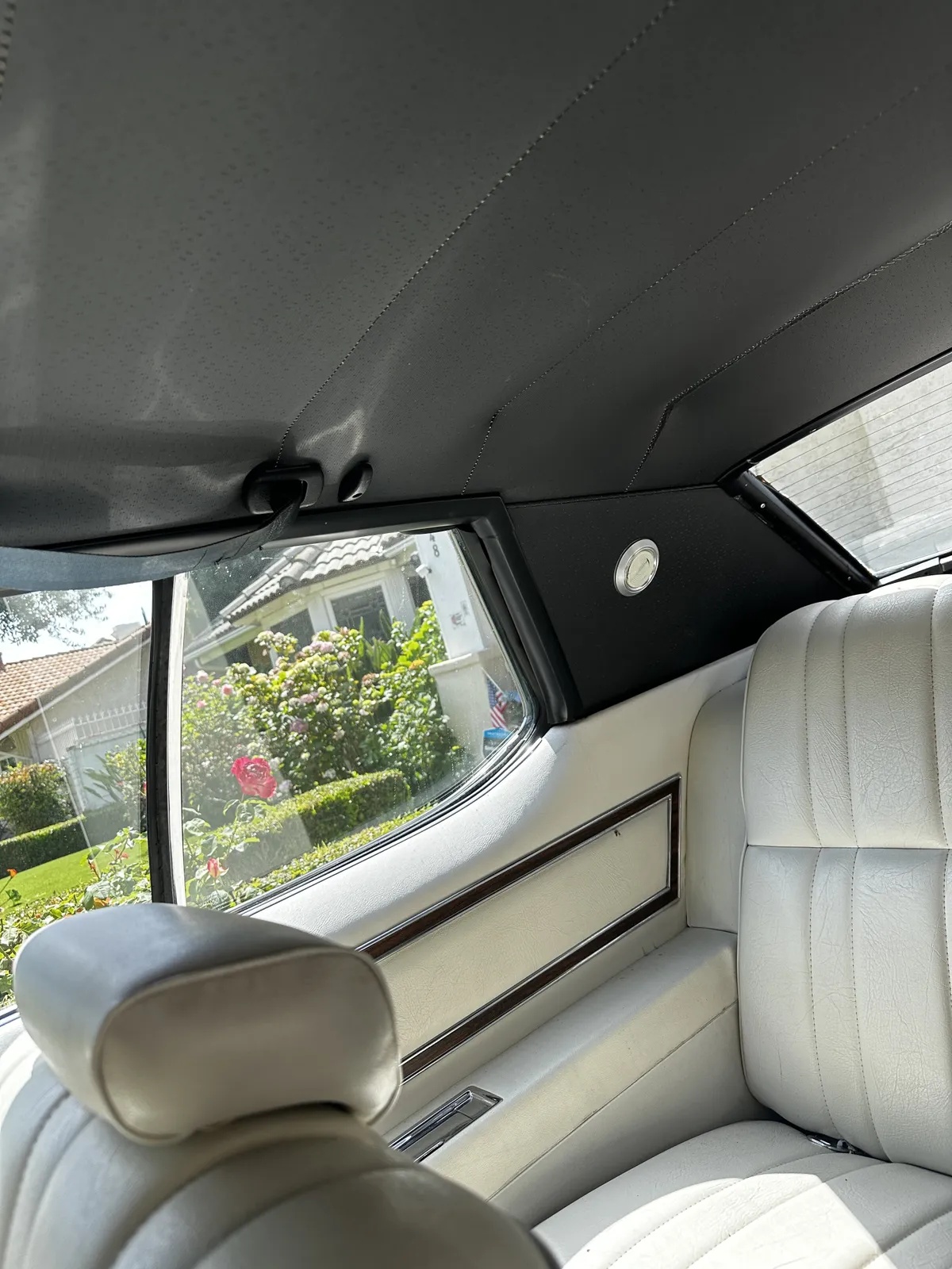 Buick-Electra-225-1973-Red-White-7