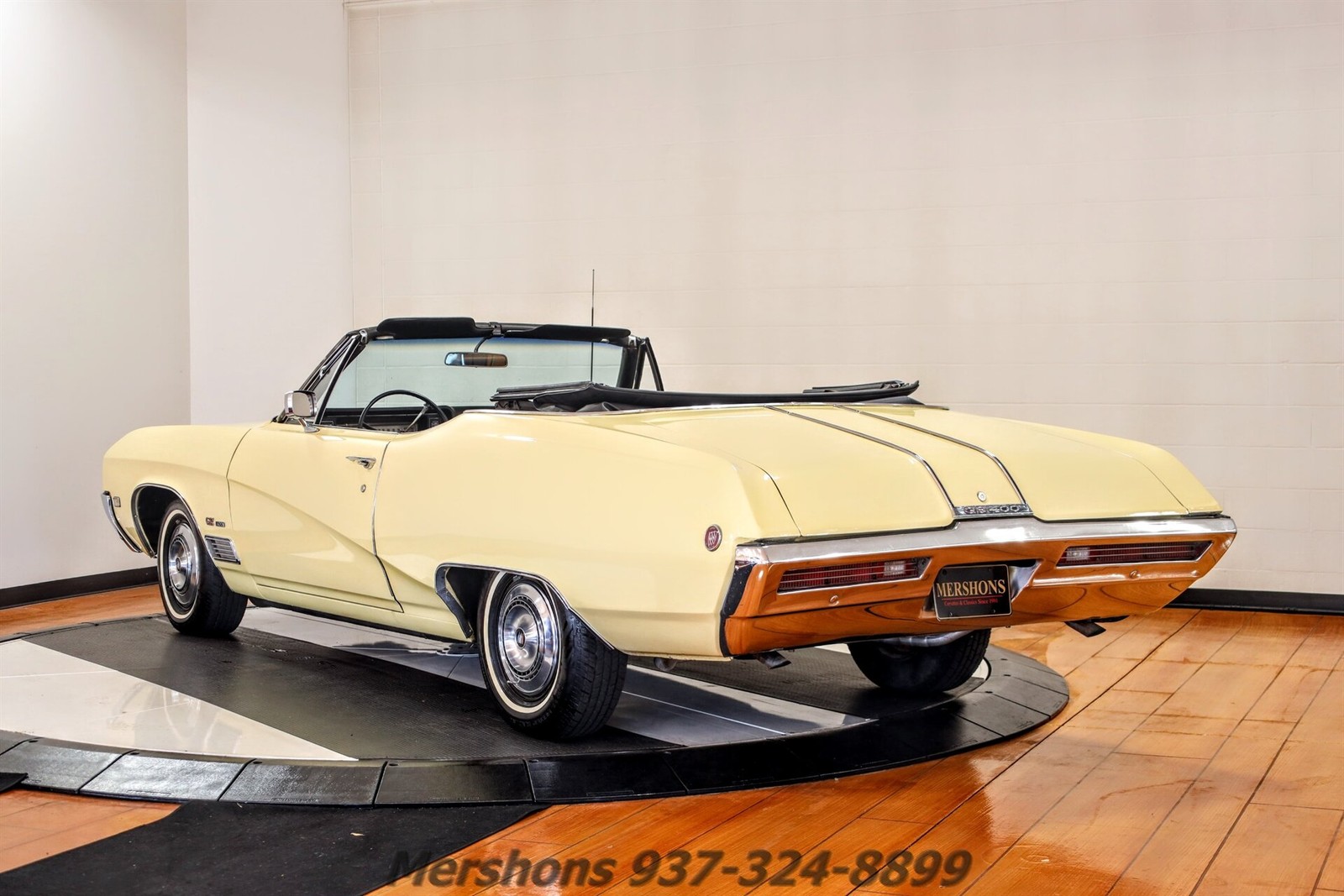 Buick-GS400-1968-Convertible-4