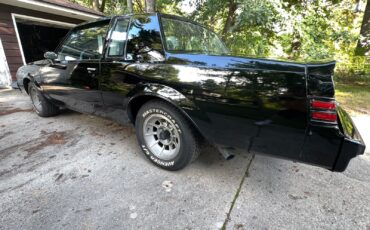 Buick-Grand-National-1984-10