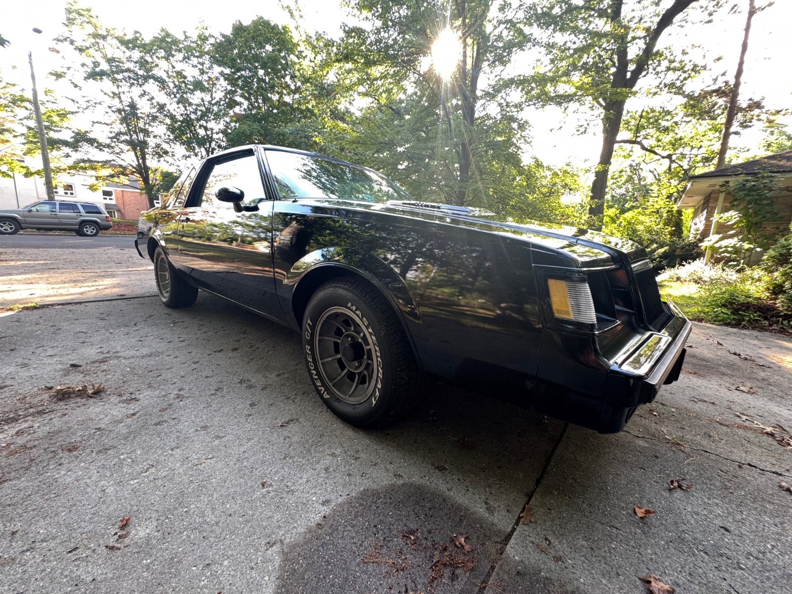 Buick-Grand-National-1984-17