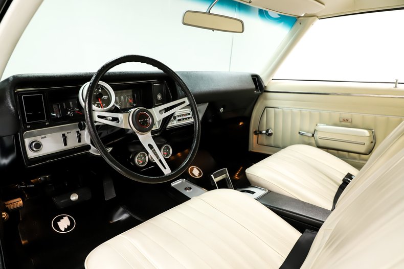 Buick-Gs-1969-Regal-Black-Pearl-White-1