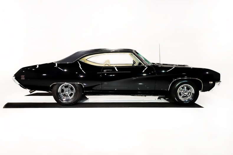 Buick-Gs-1969-Regal-Black-Pearl-White-20