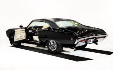 Buick-Gs-1969-Regal-Black-Pearl-White-37