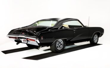 Buick-Gs-1969-Regal-Black-Pearl-White-4