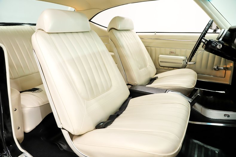 Buick-Gs-1969-Regal-Black-Pearl-White-40