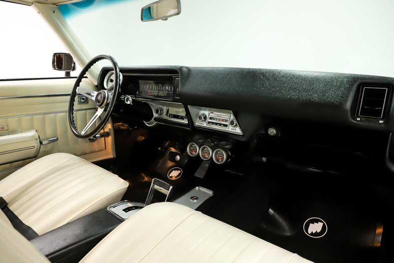 Buick-Gs-1969-Regal-Black-Pearl-White-5