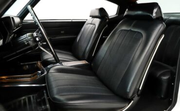 Buick-Gs-455-1970-Glacier-White-Black-12