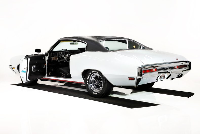 Buick-Gs-455-1970-Glacier-White-Black-34