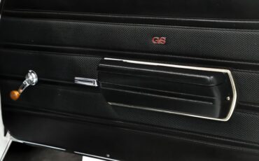 Buick-Gs-455-1970-Glacier-White-Black-36