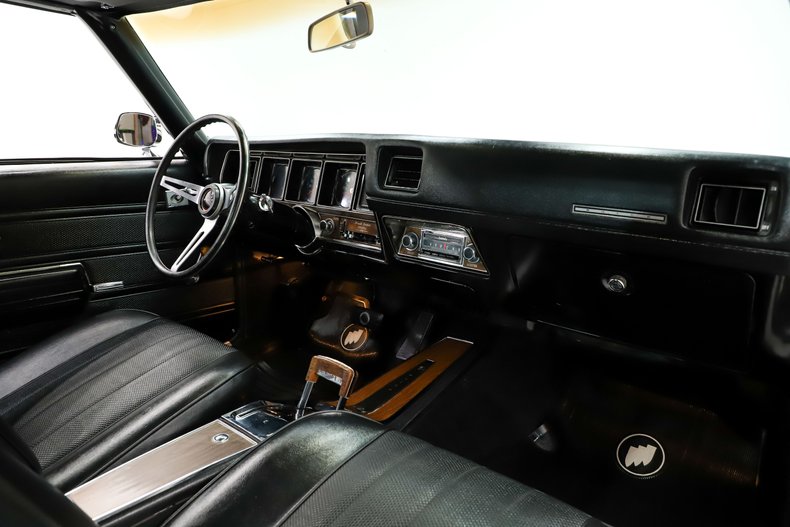 Buick-Gs-455-1970-Glacier-White-Black-38
