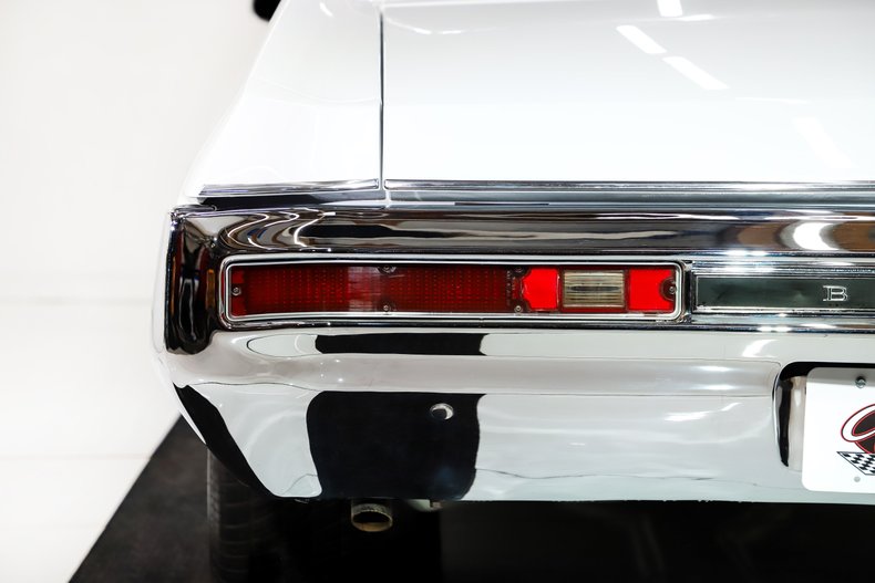 Buick-Gs-455-1970-Glacier-White-Black-4
