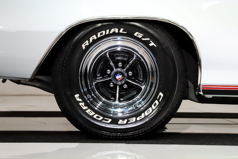 Buick-Gs-455-1970-Glacier-White-Black-41