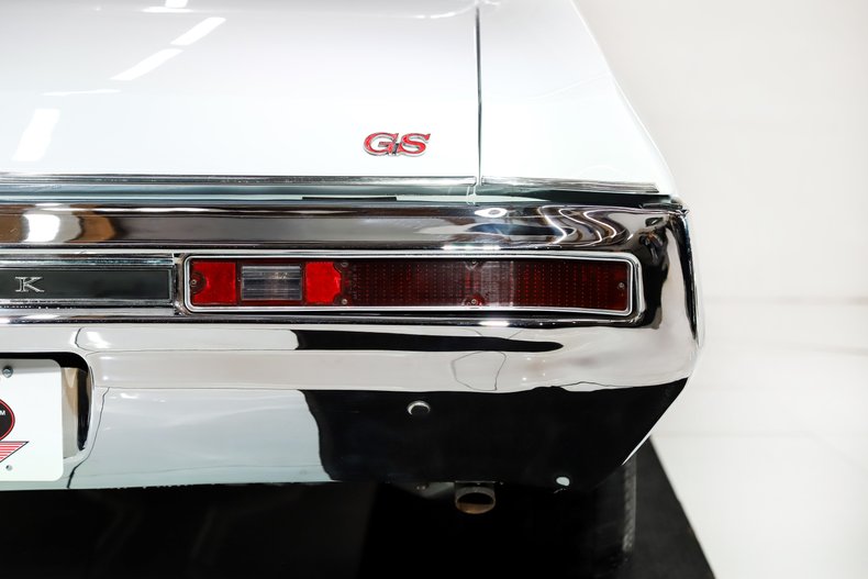 Buick-Gs-455-1970-Glacier-White-Black-44