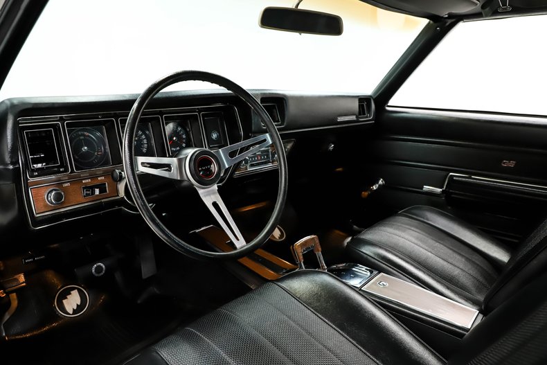 Buick-Gs-455-1970-Glacier-White-Black
