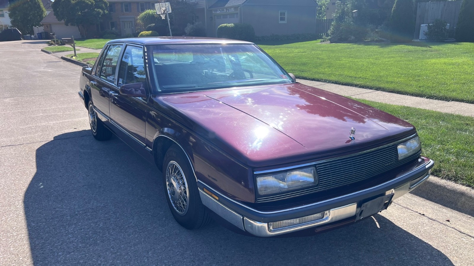 Buick-LeSabre-1989-Sedan-1