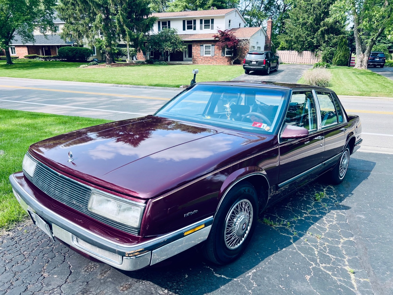 Buick-LeSabre-1989-Sedan-1