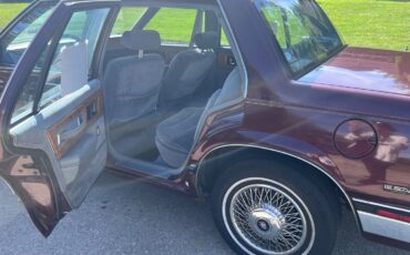 Buick-LeSabre-1989-Sedan-10